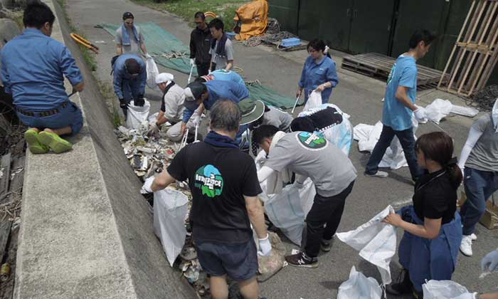 IMPACT Day（大阪）湾岸清掃活動